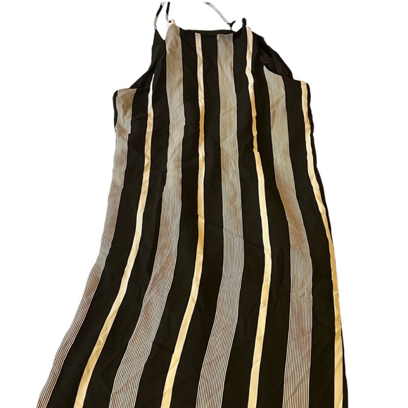 Forever 21 Dresses & Skirts - Forever 21 Maxi Dress size Small